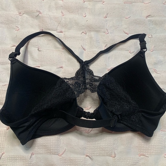 Black lace push up bra - Picture 3 of 5